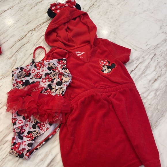 Minnie Mouse bundle - Picture 3 of 4